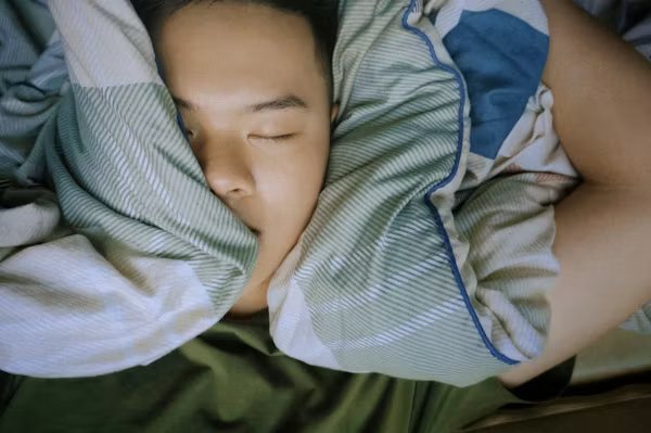 喝酒助眠